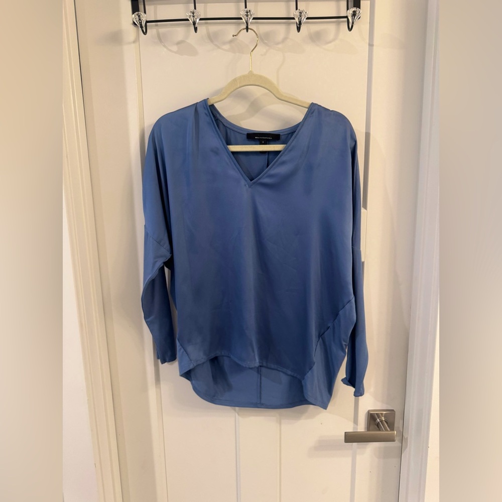 Women's Blue Top